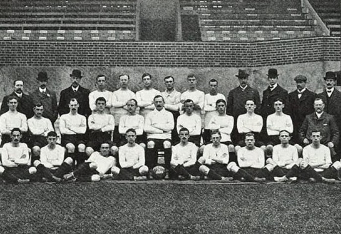 Huyền thoại Fulham Johnny Haynes Huyền thoại Fulham Johnny Haynes