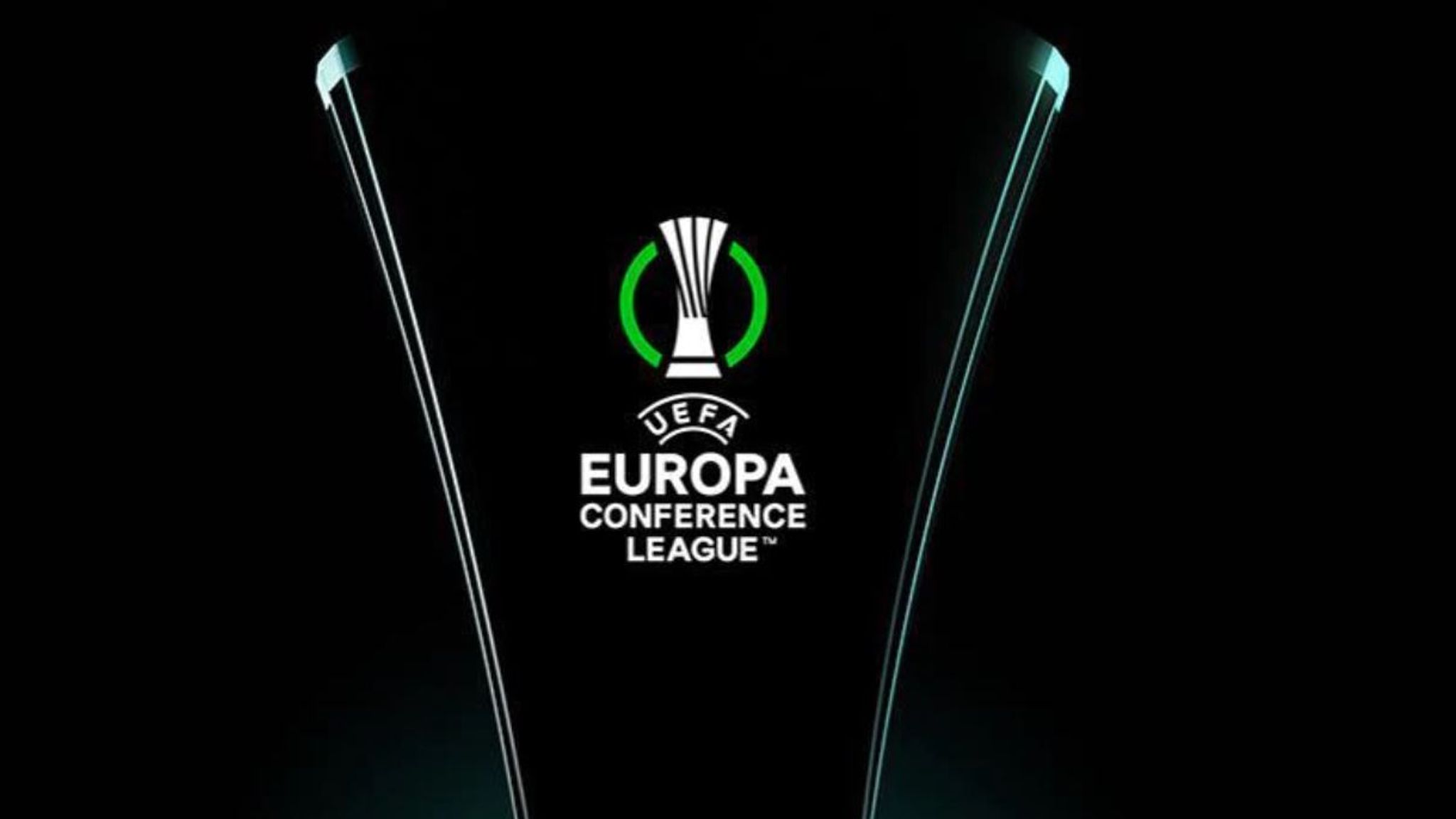Khoảnh khắc kịch tính tại vòng knock-out UEFA Conference League